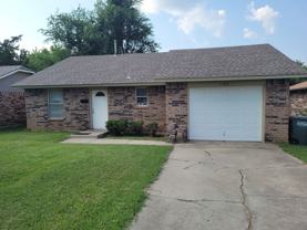 109 W Clegern Ave - Photo 1 of 1