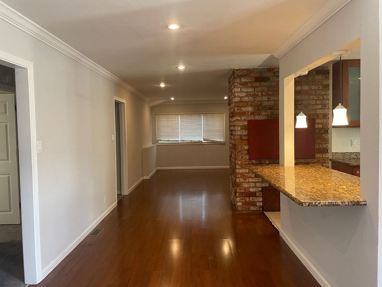 746 Chestnut Ave - Photo 3 of 23