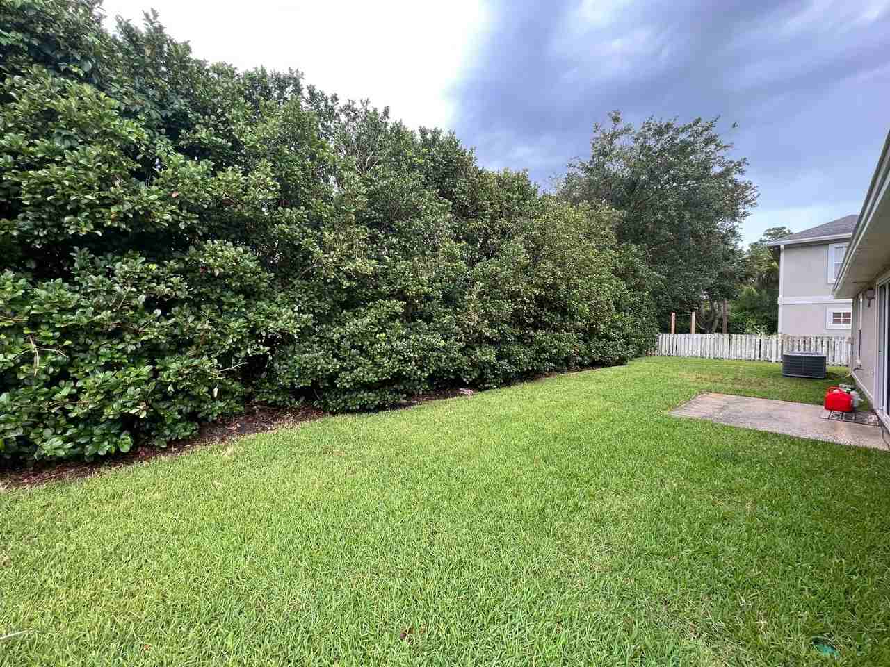 1449 Blue Heron Ln - Photo 4 of 40
