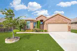 15933 Charing Cross Dr - Photo 1 of 1