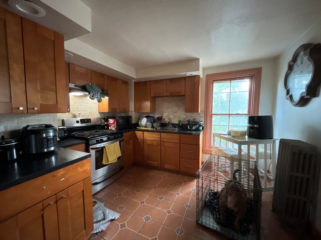 325 N 8th St - Photo 4 of 12