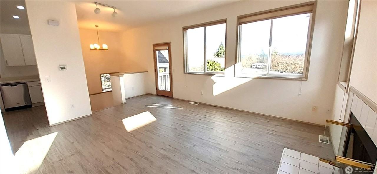 5501 Wilson Avenue South - Photo 4 of 12