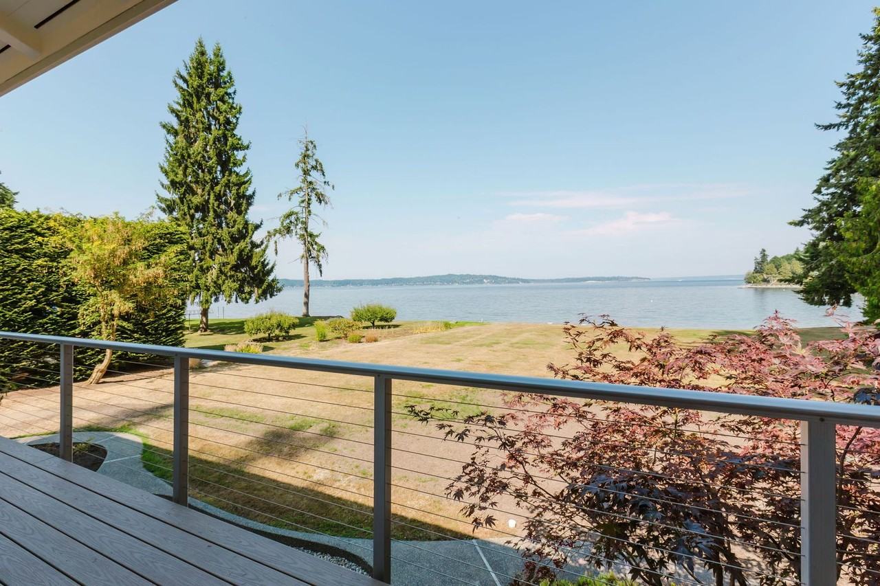 15550 Broom St Ne - Photo 2 of 50