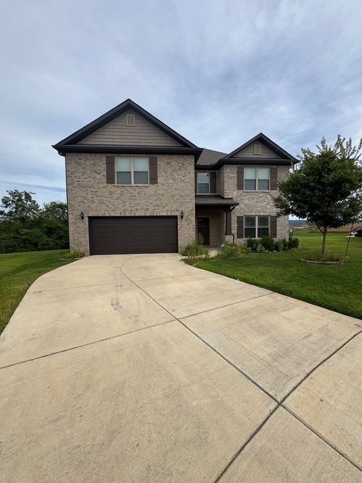 203 Rye Cir - Photo 2 of 50