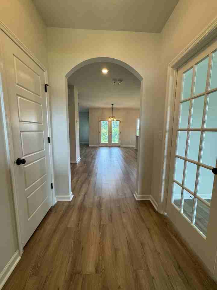 203 Rye Cir - Photo 4 of 50