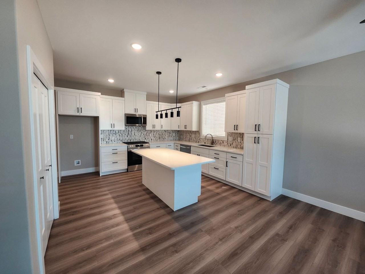 5312 W Wernett Rd - Photo 5 of 22