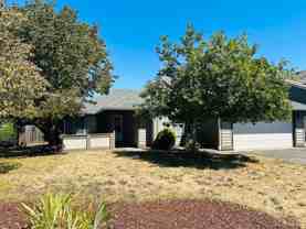 15614 Se Meadow Park Cir - Photo 1 of 1