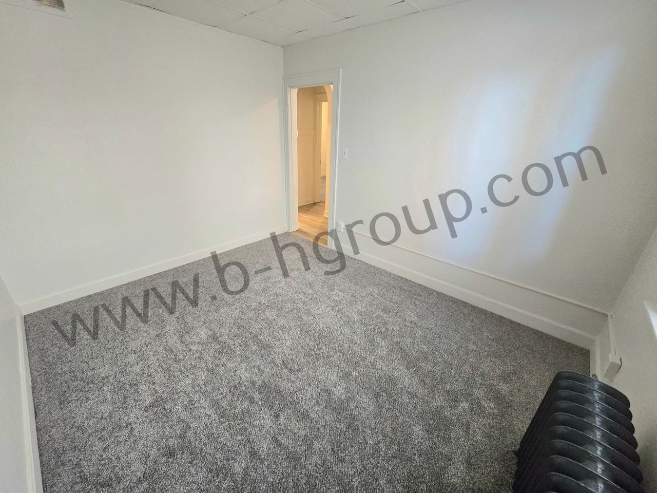 2106 52nd St - Photo 2 of 16