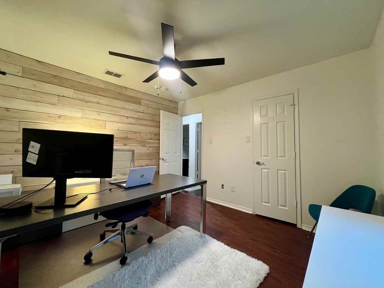 8309 Odell St - Photo 6 of 36