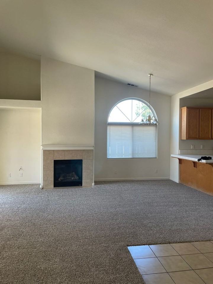 757 Petit Sirah Ct - Photo 3 of 22
