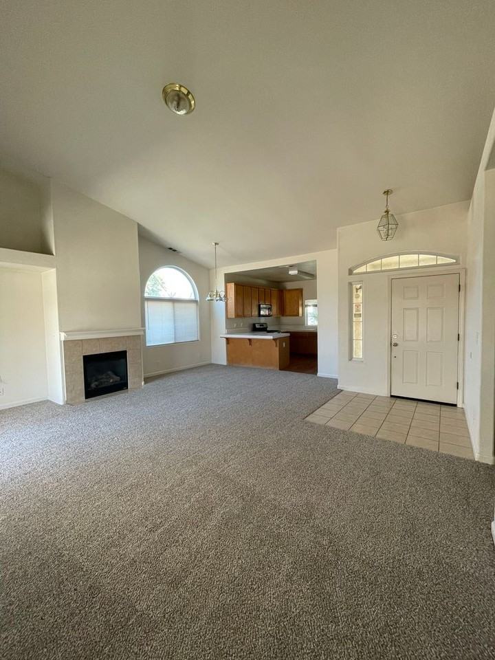 757 Petit Sirah Ct - Photo 5 of 22