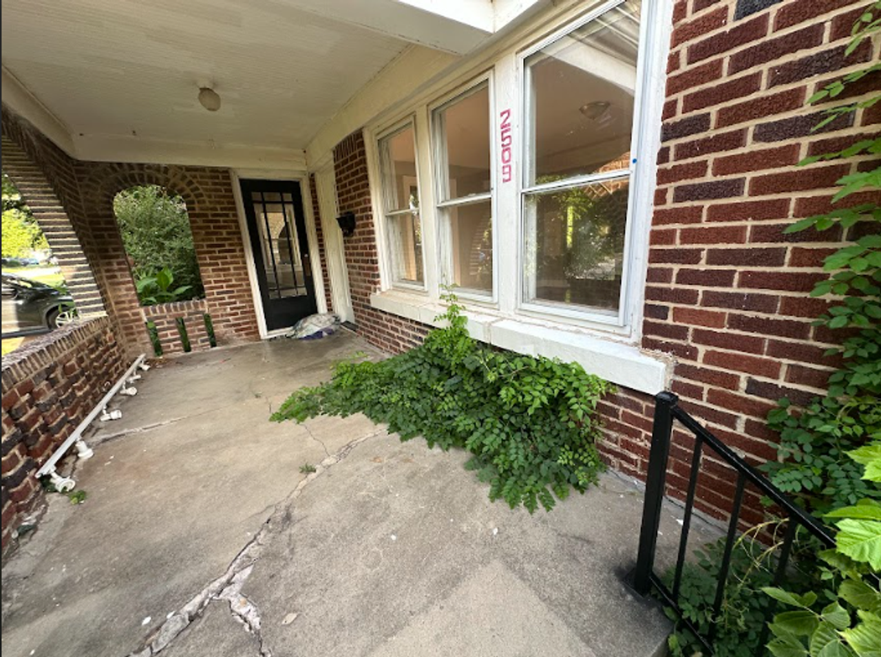 2509 Nw 22nd St - Photo 2 of 18