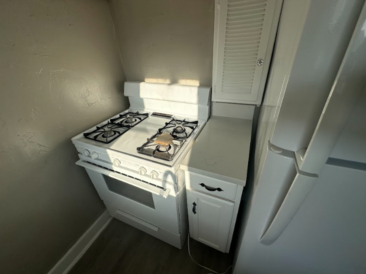 2509 Nw 22nd St - Photo 6 of 18