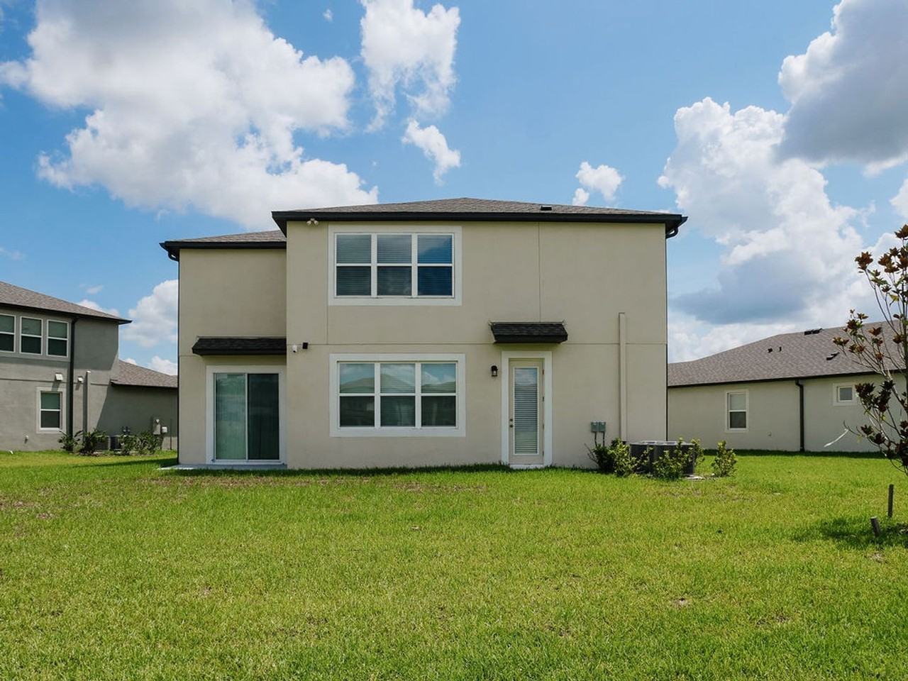 38120 Shale Stone Ct - Photo 4 of 33