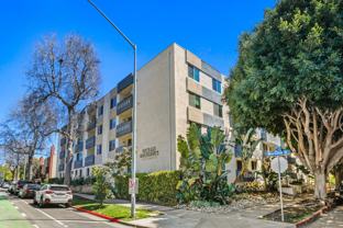 801 2nd Street - Photo 1 of 1