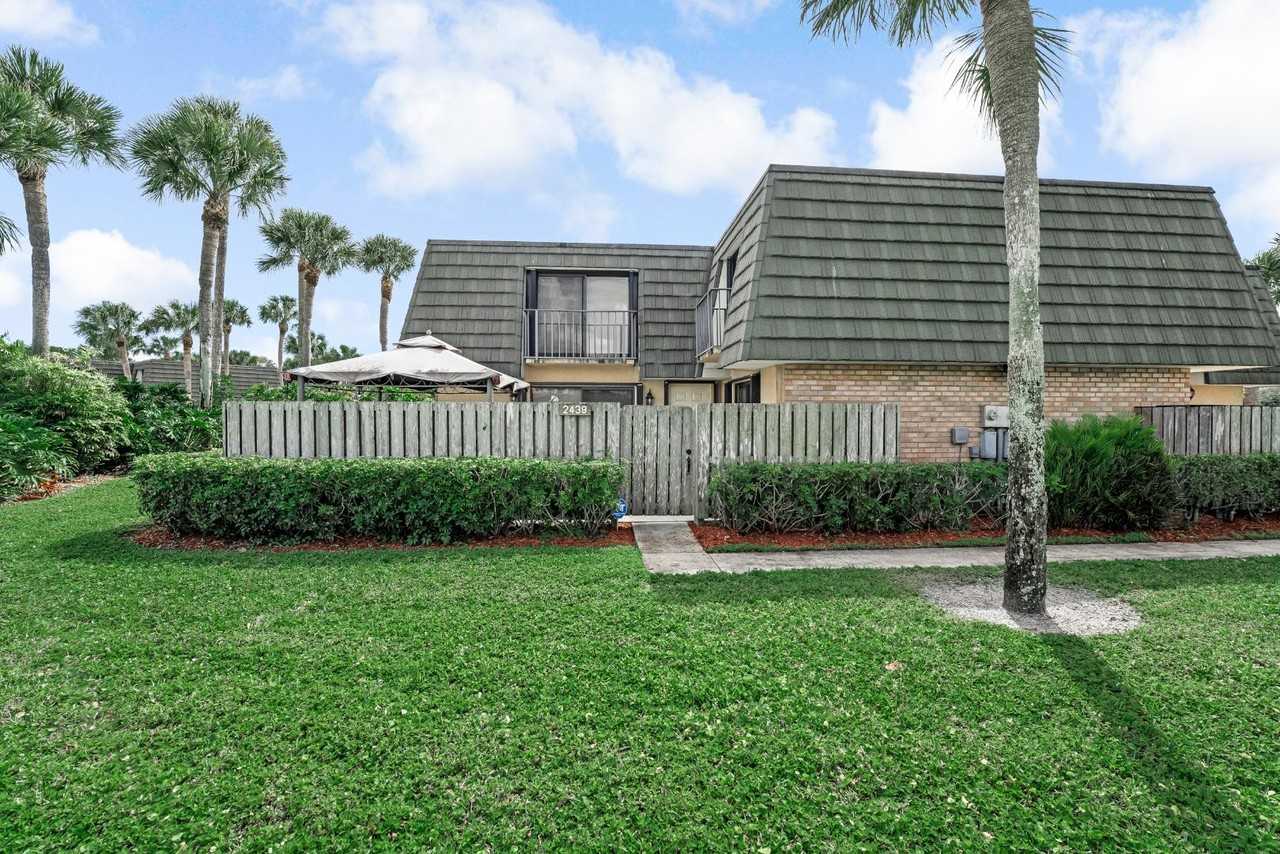 2439 24th Way - Photo 6 of 20