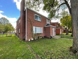 featured image of 262 South Chase Avenue