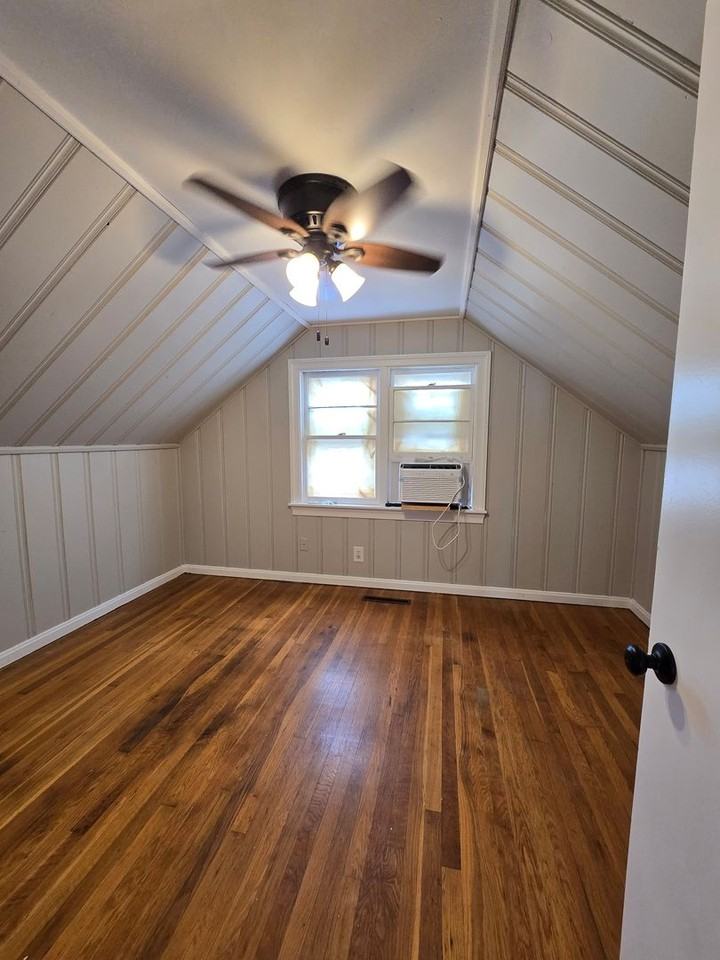 3624 Jefferson St - Photo 3 of 15