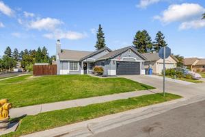 featured image of 4403 Reflection Ave