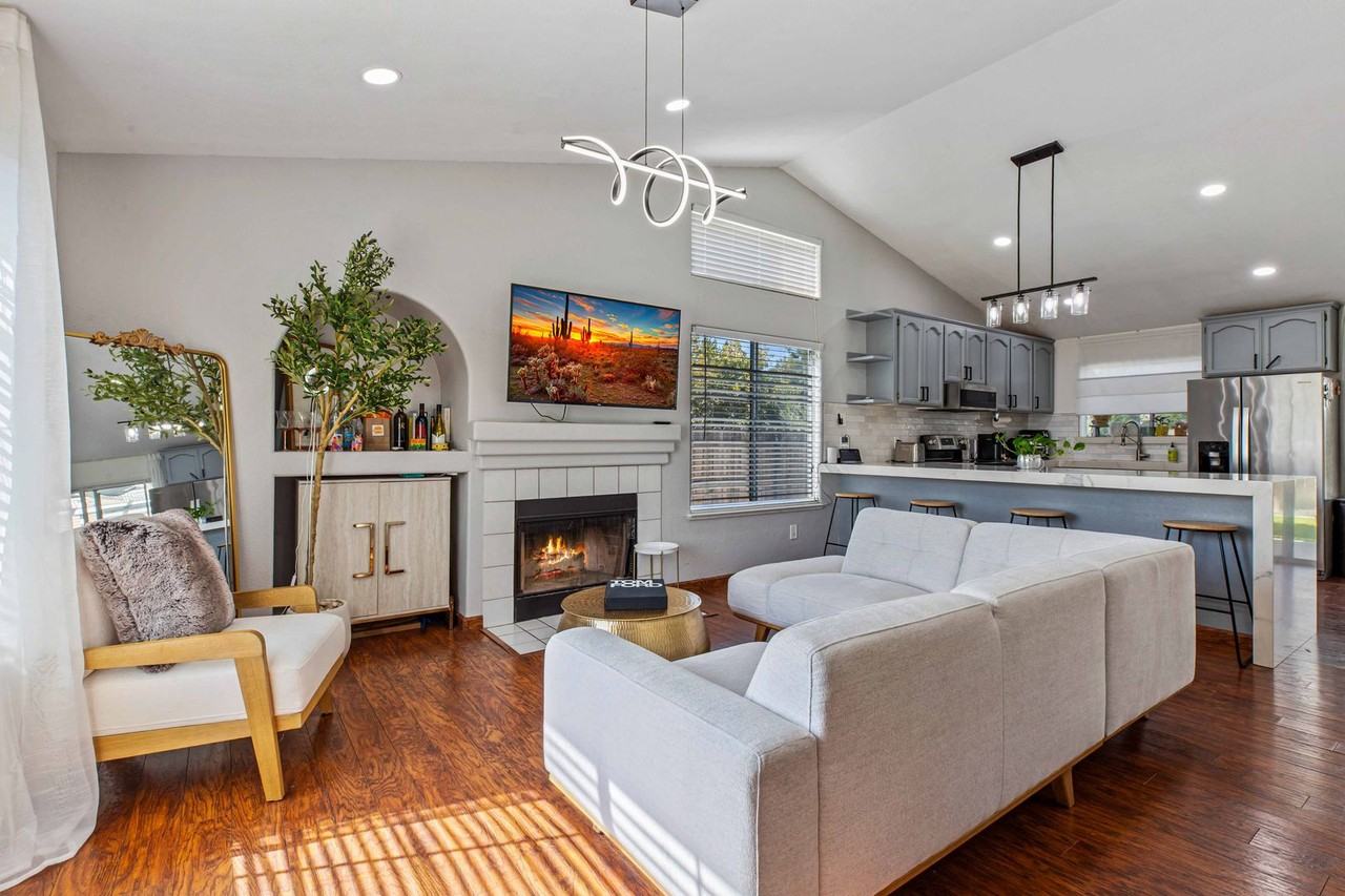 4403 Reflection Ave - Photo 6 of 26