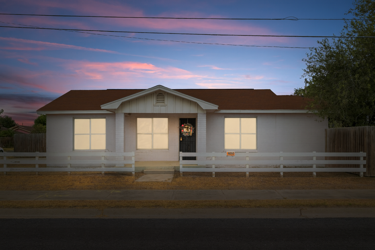 100 W 3rd St - Photo 2 of 22