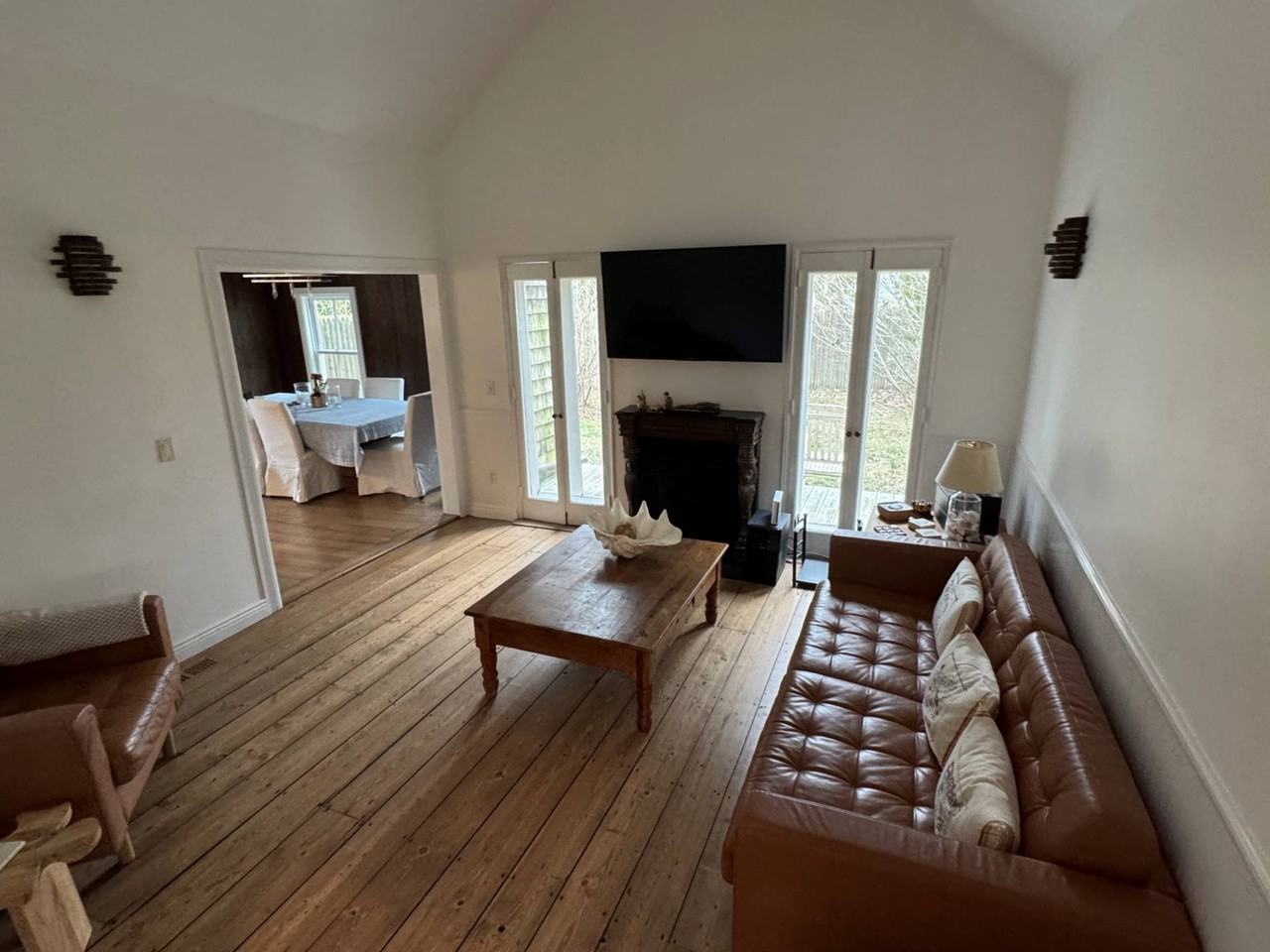 582 Montauk Hwy - Photo 3 of 28