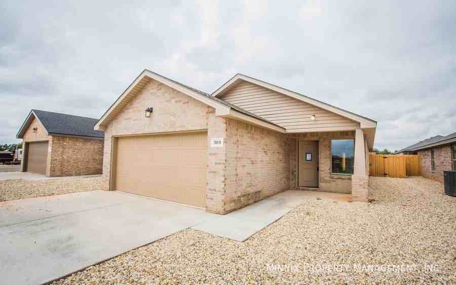 303 E 77th St - Photo 2 of 31