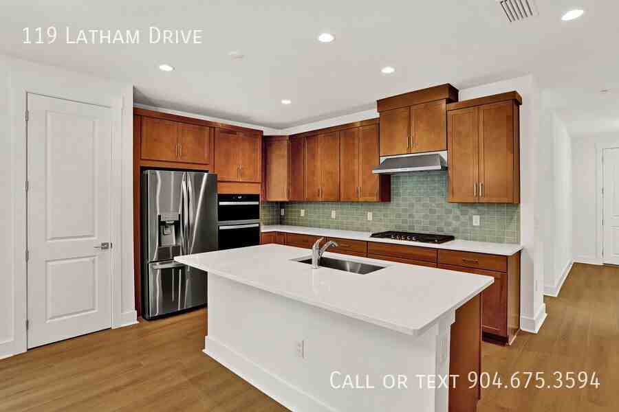 119 Latham Drive - Photo 5 of 50