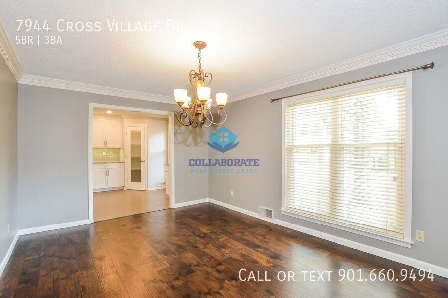 7944 Cross Village Dr - Photo 3 of 17