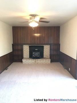 6270 S Fenton Ct - Photo 2 of 12