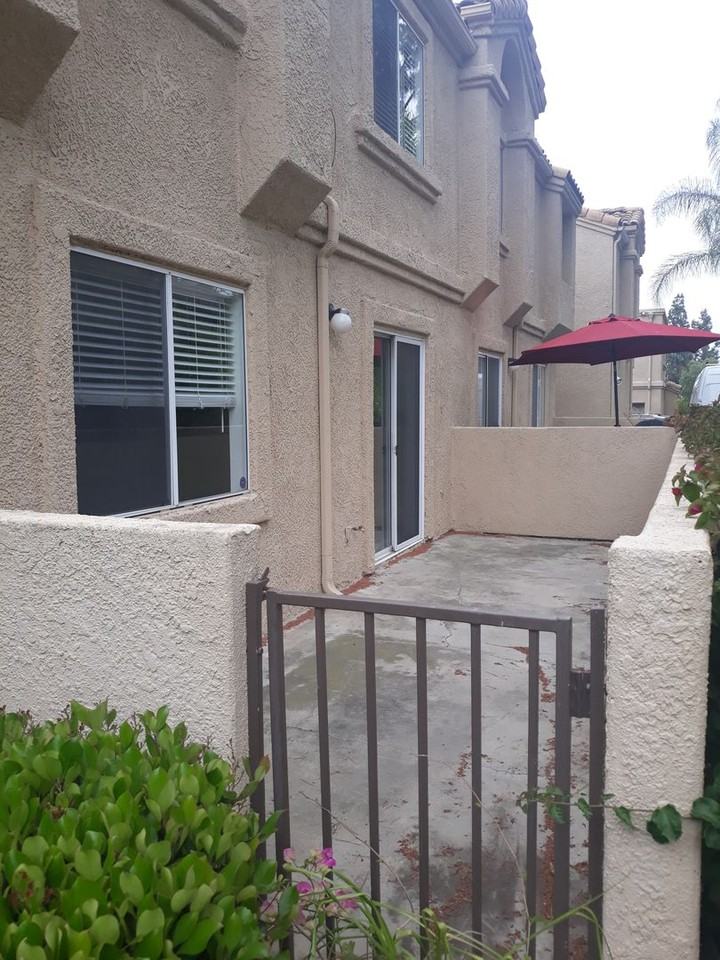 21132 Jasmines Way - Photo 3 of 33