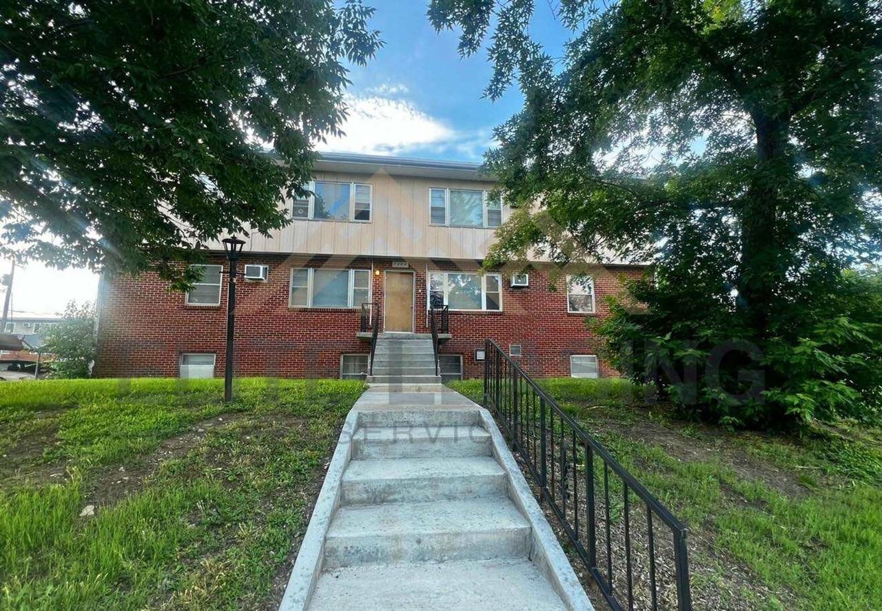 5206 SW 23rd St. - Photo 5 of 12