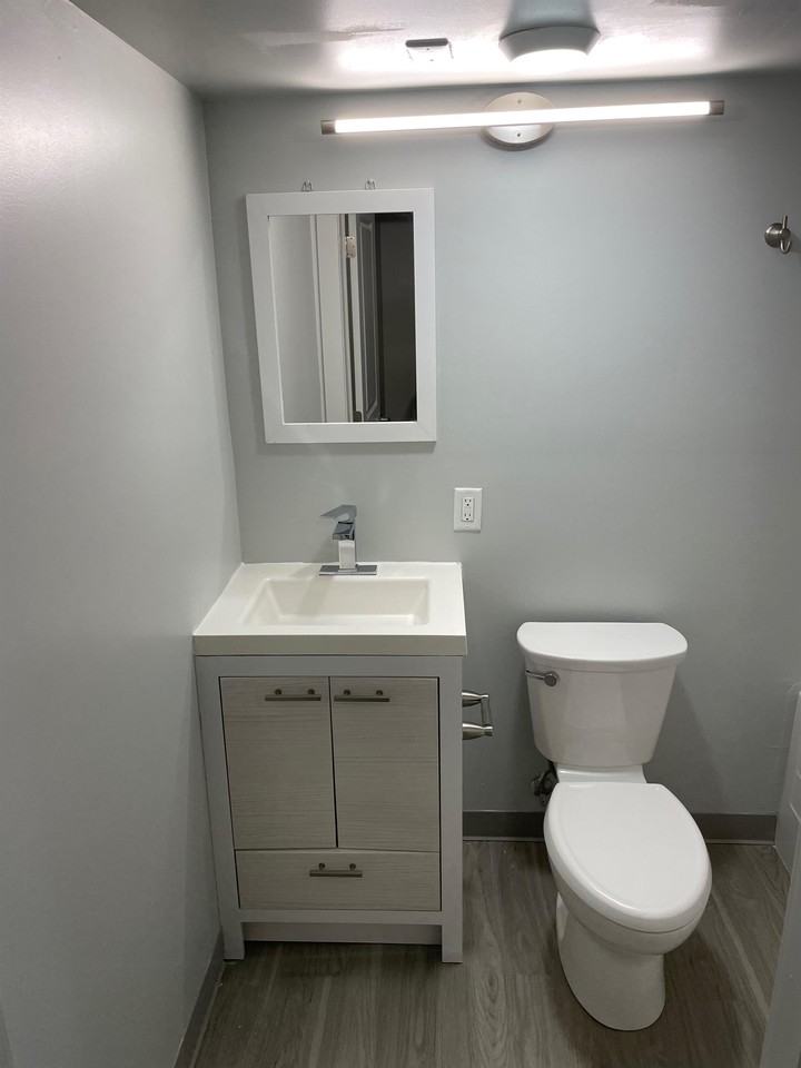 210 Linden Avenue - Photo 6 of 12