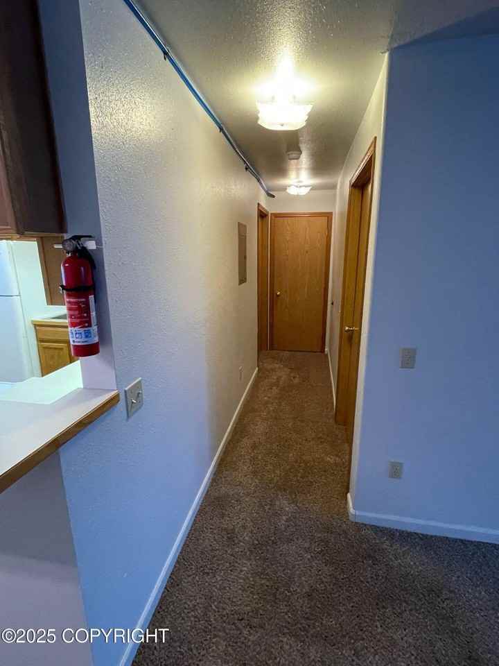 4004 E Steven Dr #5 - Photo 6 of 10