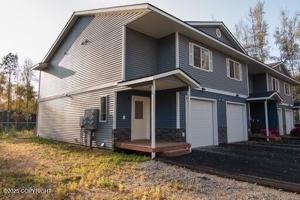 featured image of 4595 W Overby St #3