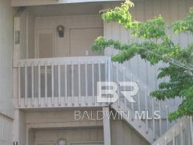 2031 Seacliff Dr N - Photo 1 of 1
