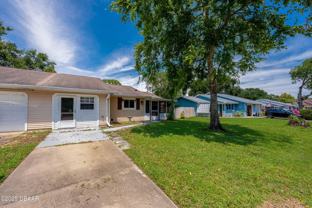 1045 Amber Cir - Photo 1 of 1