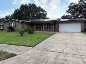 113 Alan A Dale Dr - Photo 1 of 1