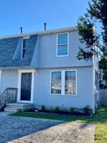 4 Ontario Dr #B - Photo 1 of 1