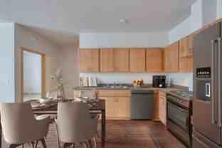 Louis - Photo 1 of 1