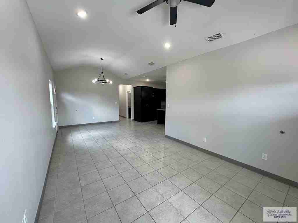 2326 S Valley Cir #B - Photo 3 of 10