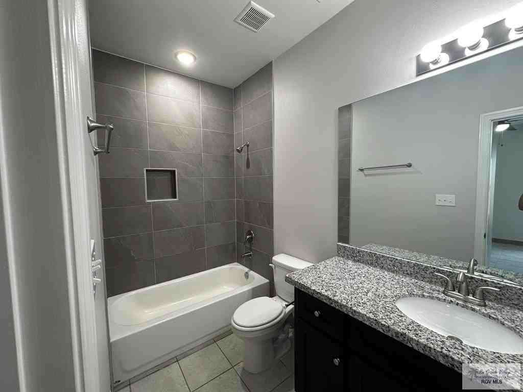 2326 S Valley Cir #B - Photo 6 of 10