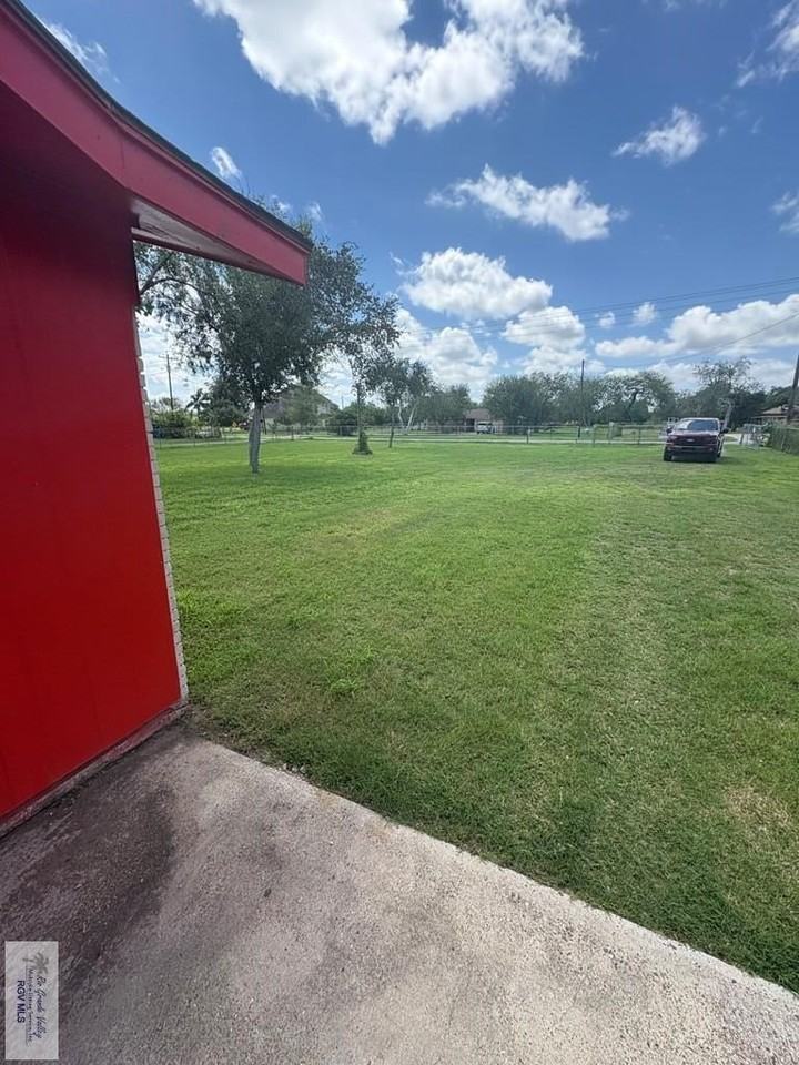 802 N Browne Ave - Photo 3 of 14