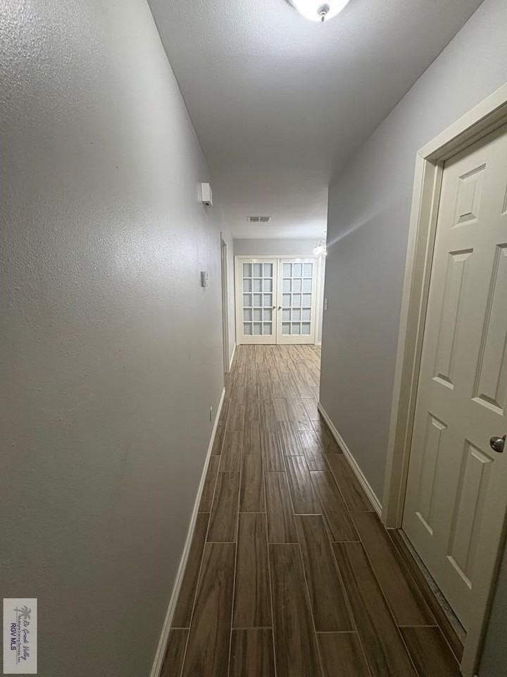 802 N Browne Ave - Photo 7 of 14