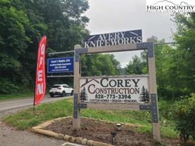 2780 Tynecastle Hwy - Photo 1 of 1