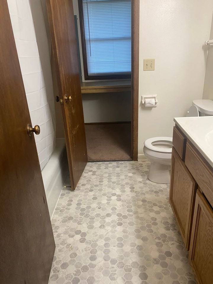 The Brookfield Hills Townhomes - Photo 7 of 29