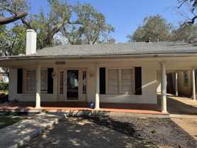 2708 20th St #FRONT - Photo 1 of 1
