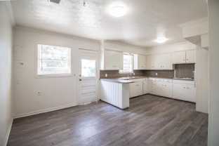 5011 42nd St - Photo 1 of 1