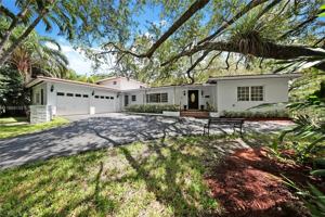 featured image of 5209 Riviera Dr #1