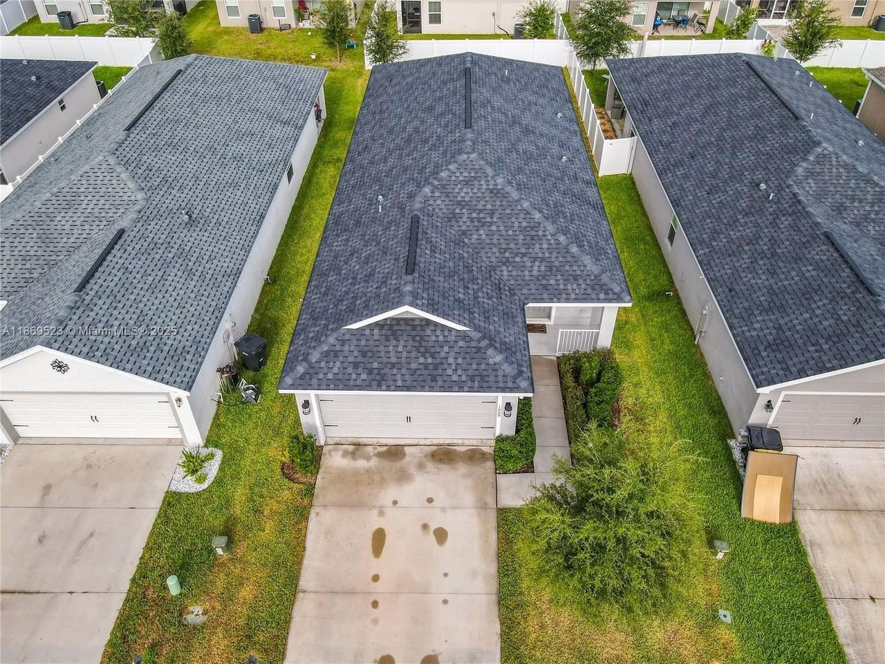 1060 Cascade Dr - Photo 6 of 50